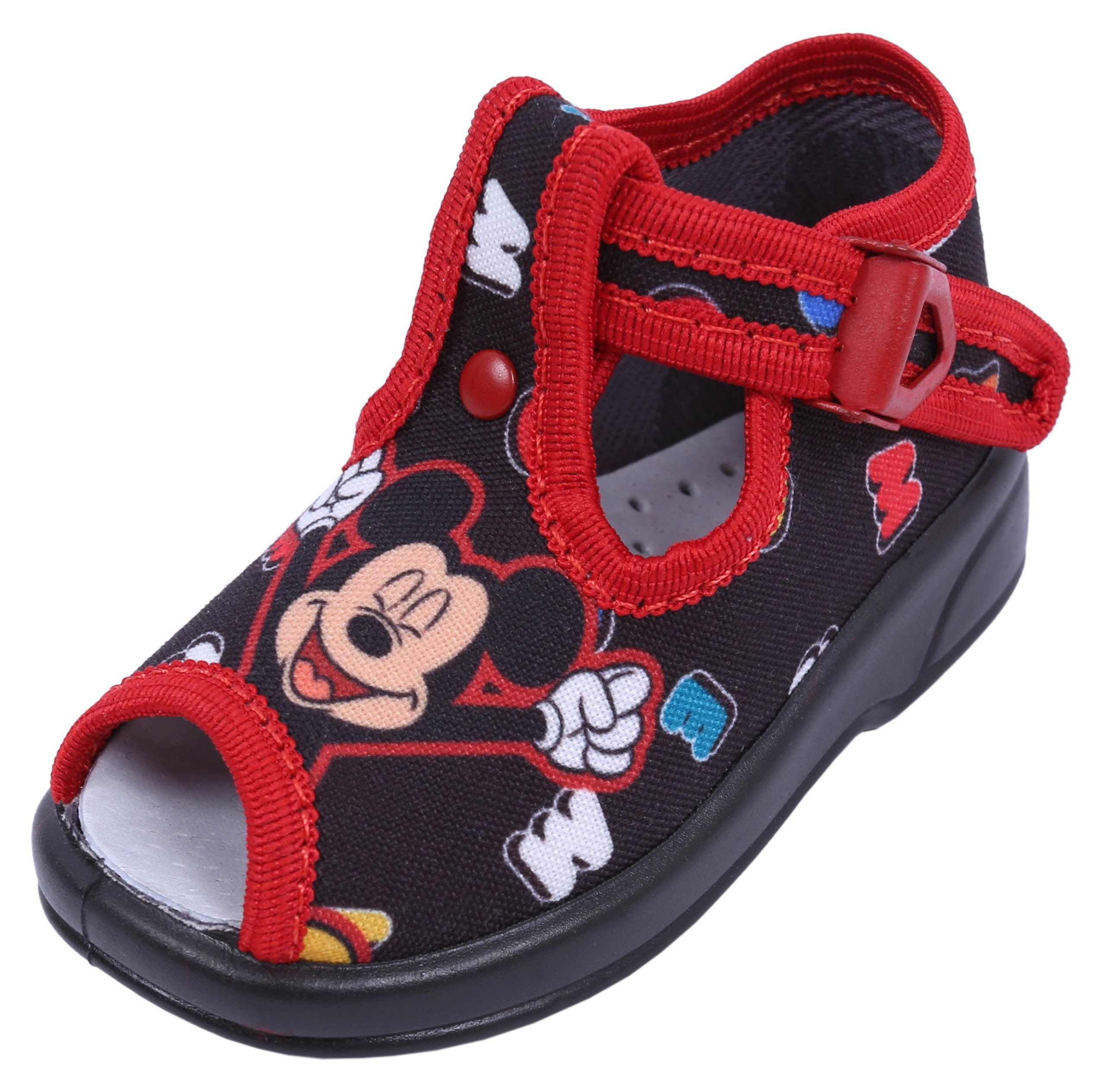 Czarne buciki, kapcie...