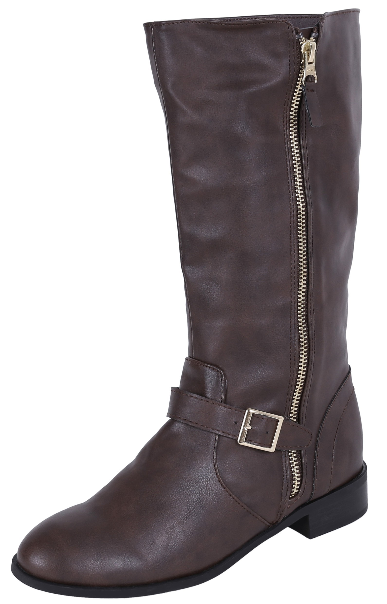 Brązowe kozaki ze sprzączką.