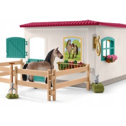 Schleich Horse Club - Siodlarnia, pomieszczenie dla stajennego, figurki dla dzieci 5+