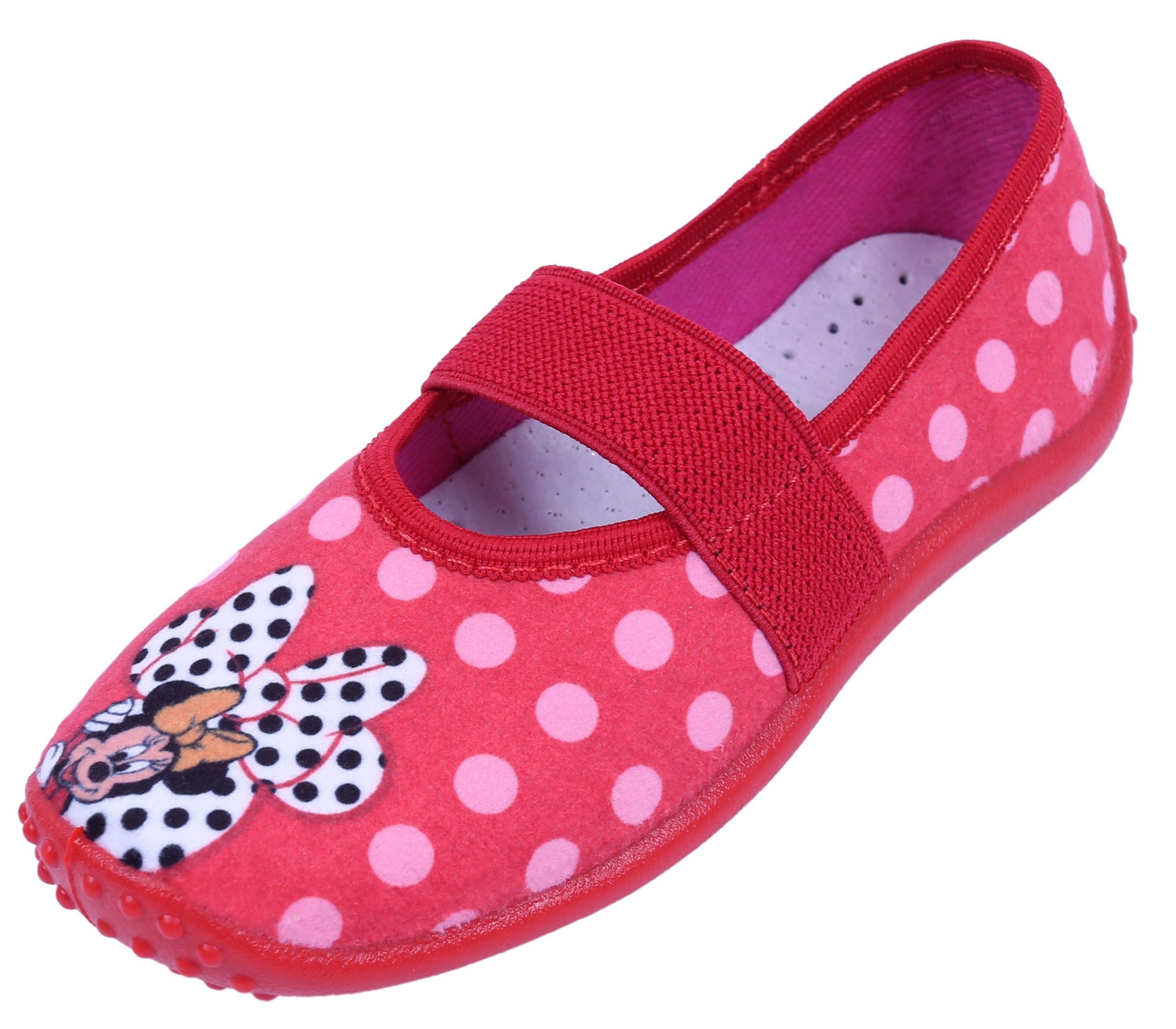 Czerwone trampki, kapcie...