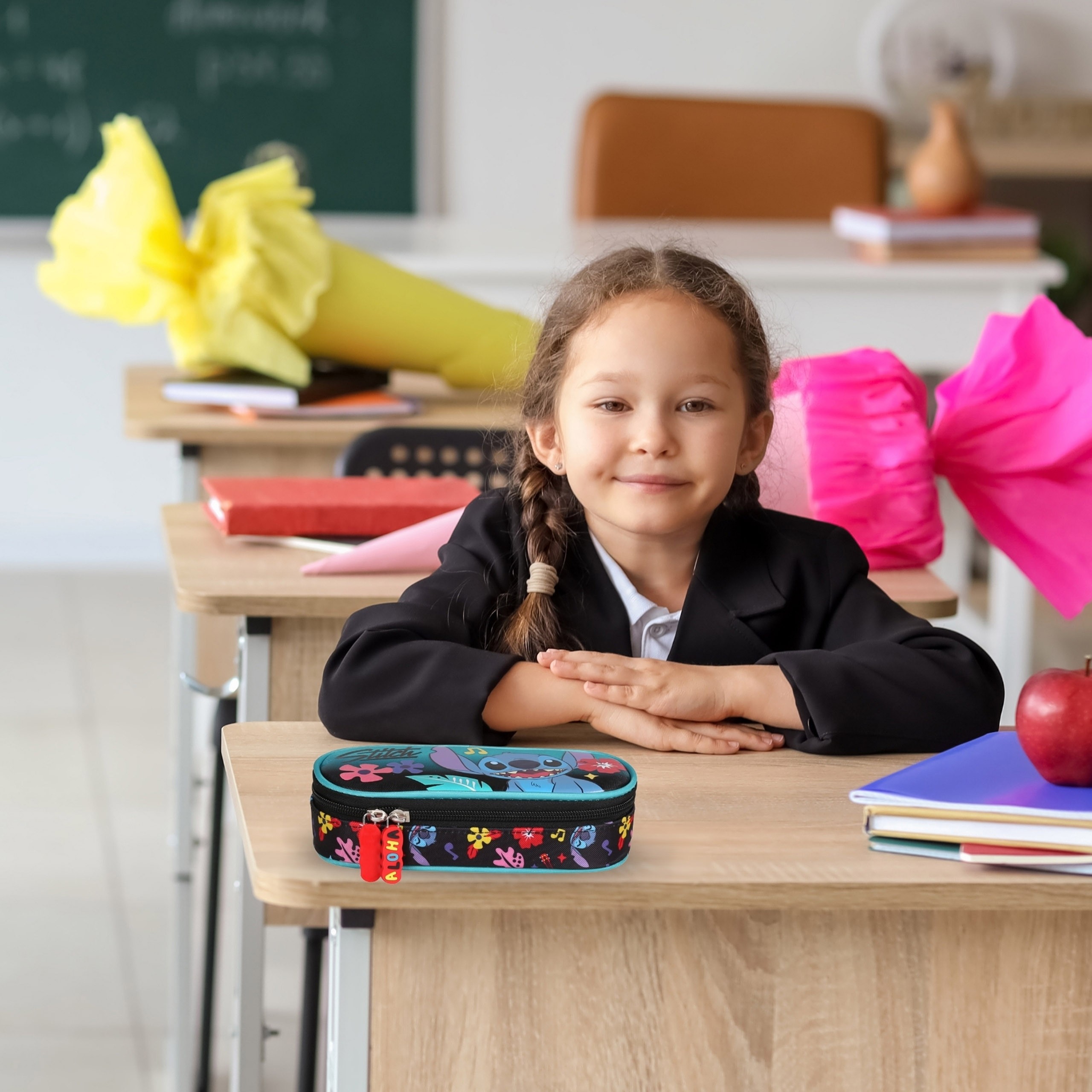 DISNEY Stitch Miętowo-czarny KOMOROWY piórnik szkolny, saszetka dla dziewczynki 5x20x9cm