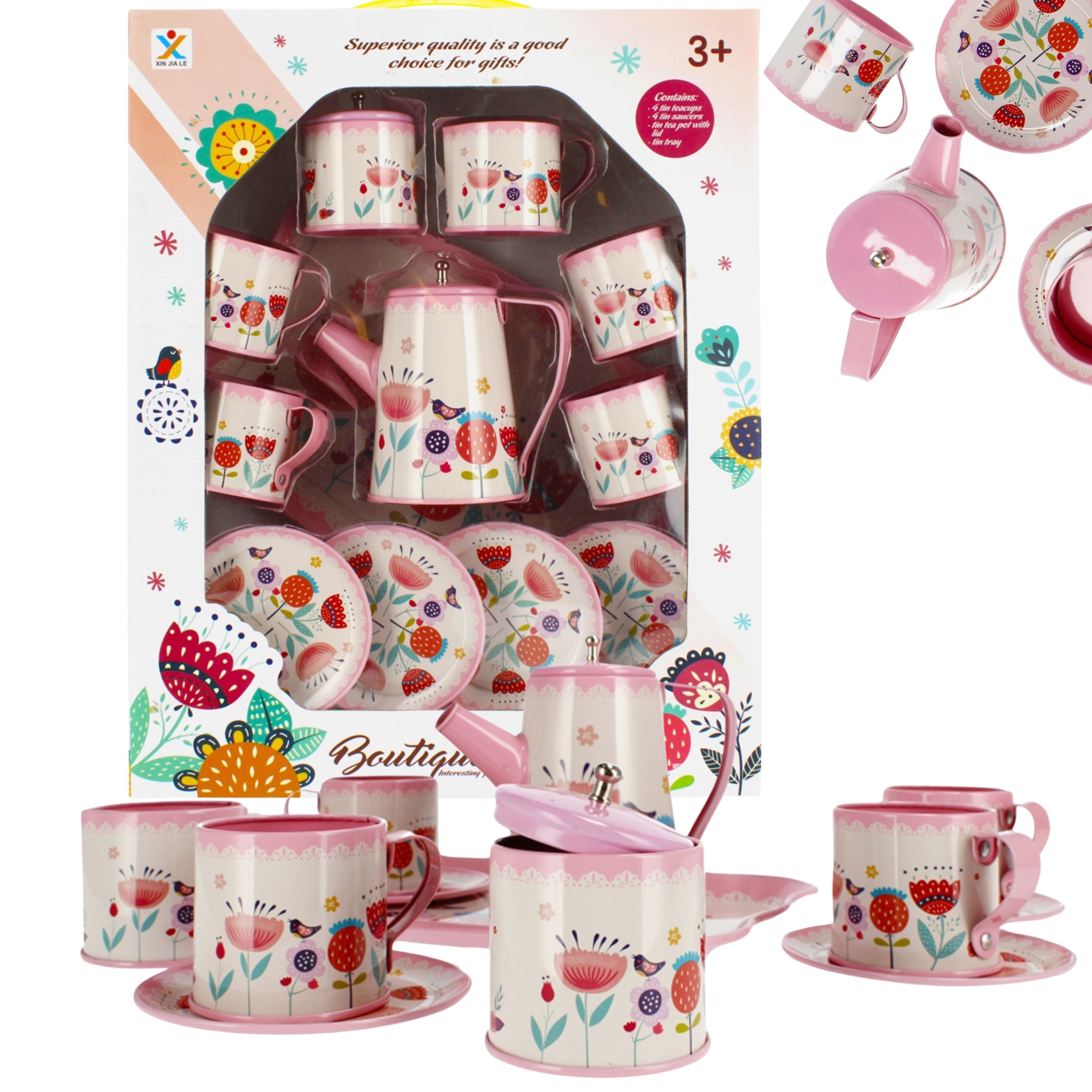 Zestaw metalowych naczyń...